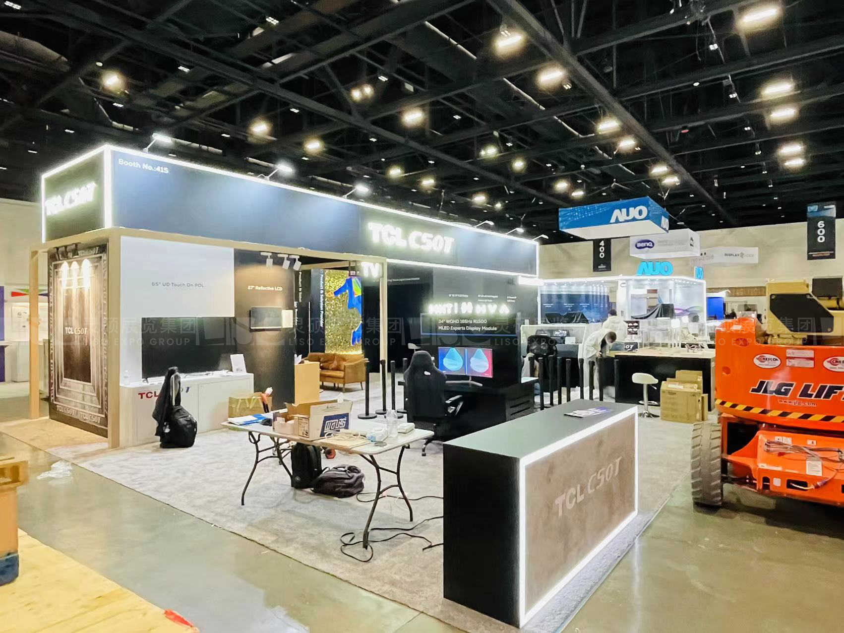 國(guó)外展臺(tái)設(shè)計(jì)搭建-華星光電